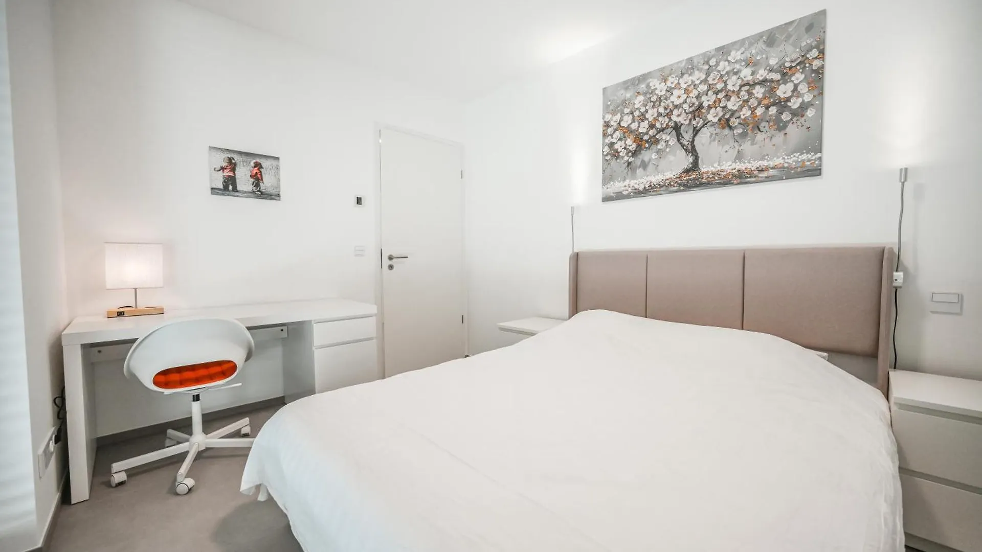 Neudorf Residences Luksemburg 0*,